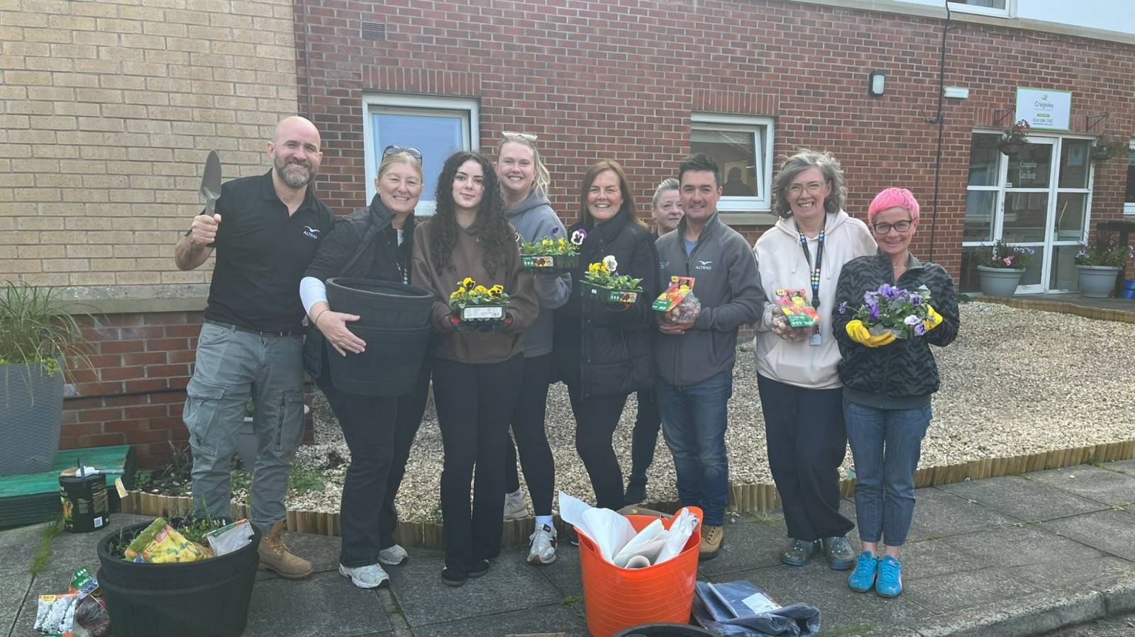 Altrad Join Forces With Craigielea Care Home To  Brighten Residents Day